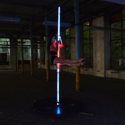 AuraX pole  - 1